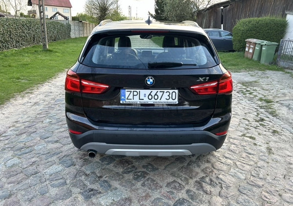 BMW X1 cena 69900 przebieg: 93000, rok produkcji 2015 z Wyszogród małe 191